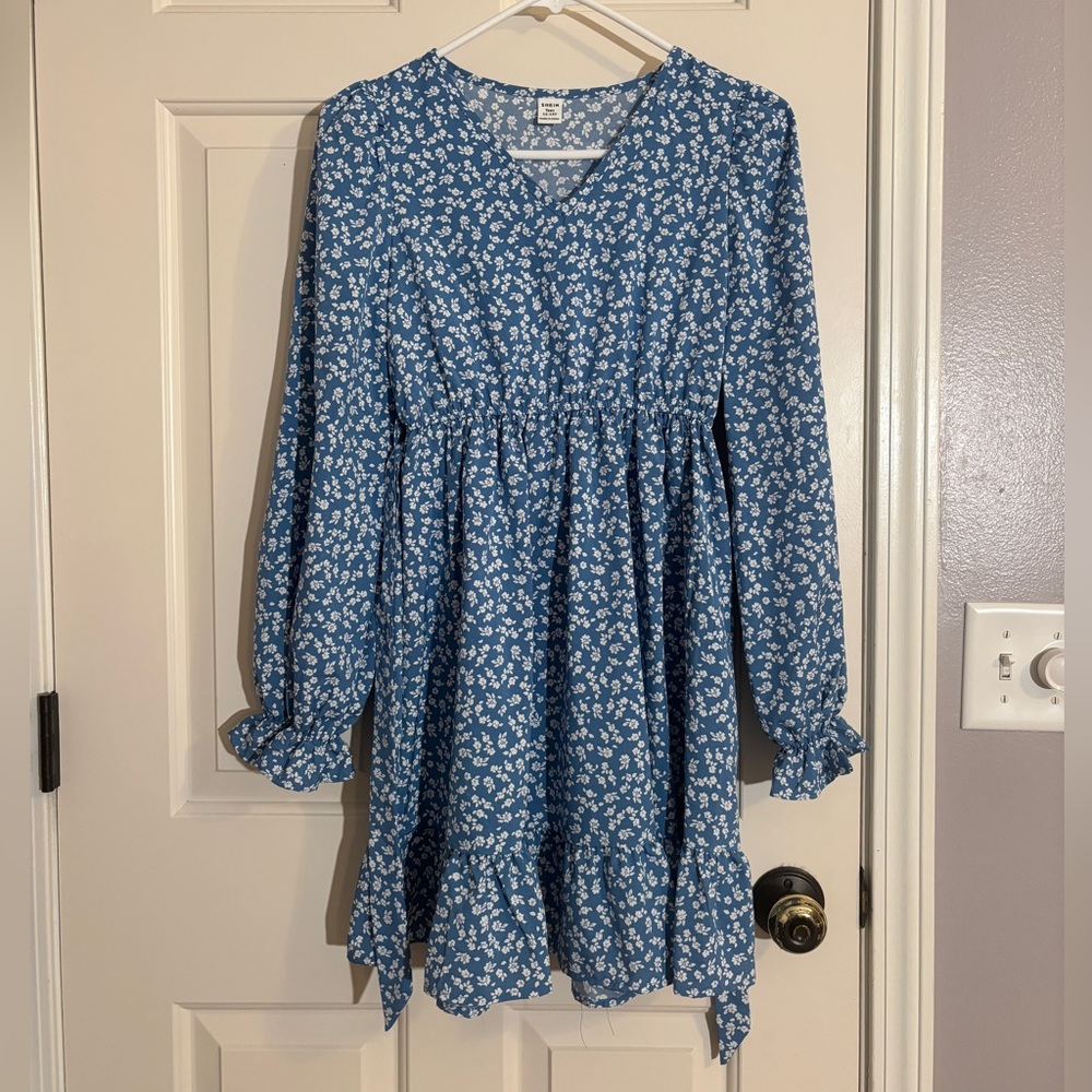 Like new! Girls Shein Floral Dress (12/13)